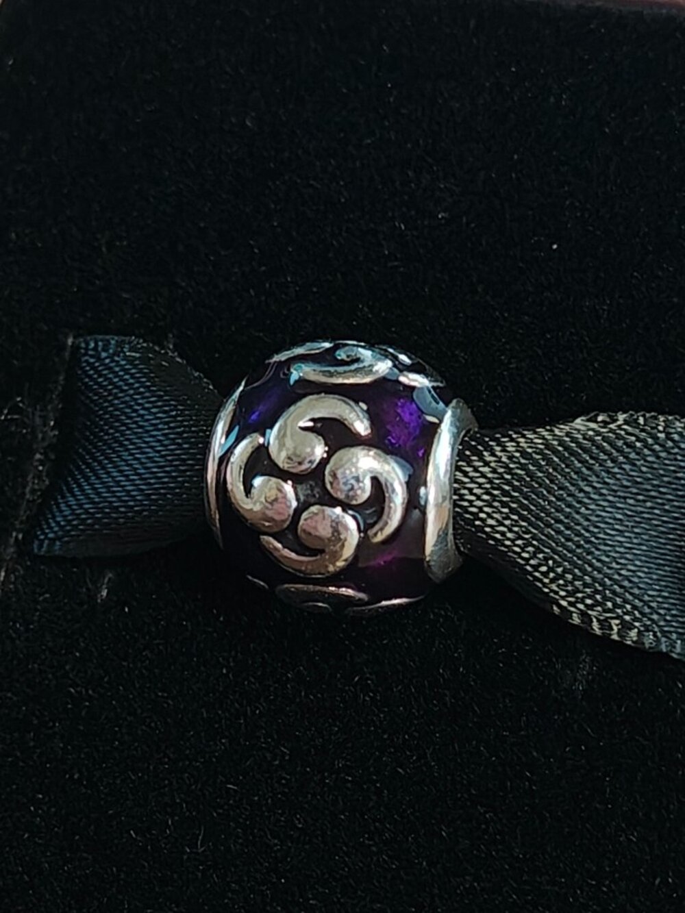 Authentic Pandora Retired Purple Zen Charm 790491EN13 Sterling Silver Enamel